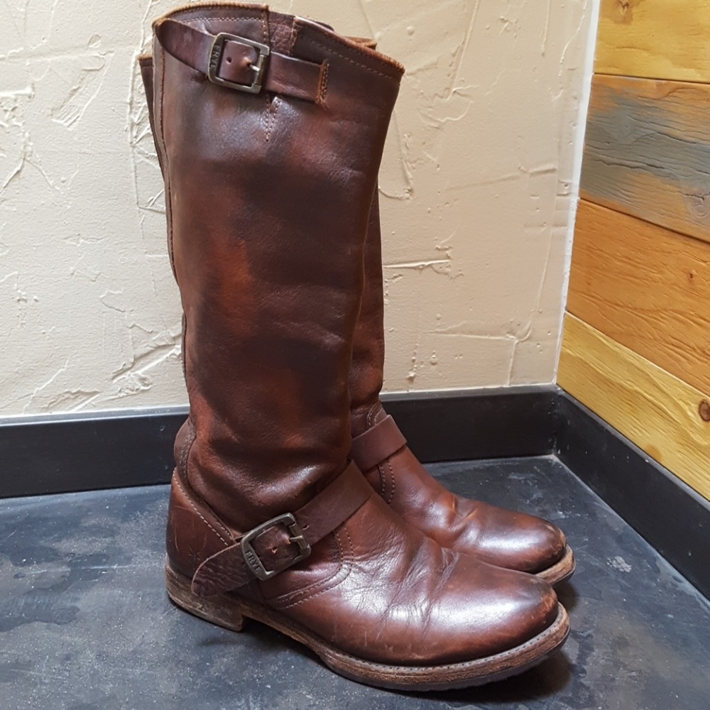 Not for sale. Holding for customer. Frye boots